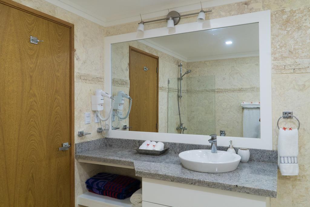 3Br / 3Ba Modern Paradise Loft Condo In Gated Community W/ Daily Housekeeping Sosua Luaran gambar